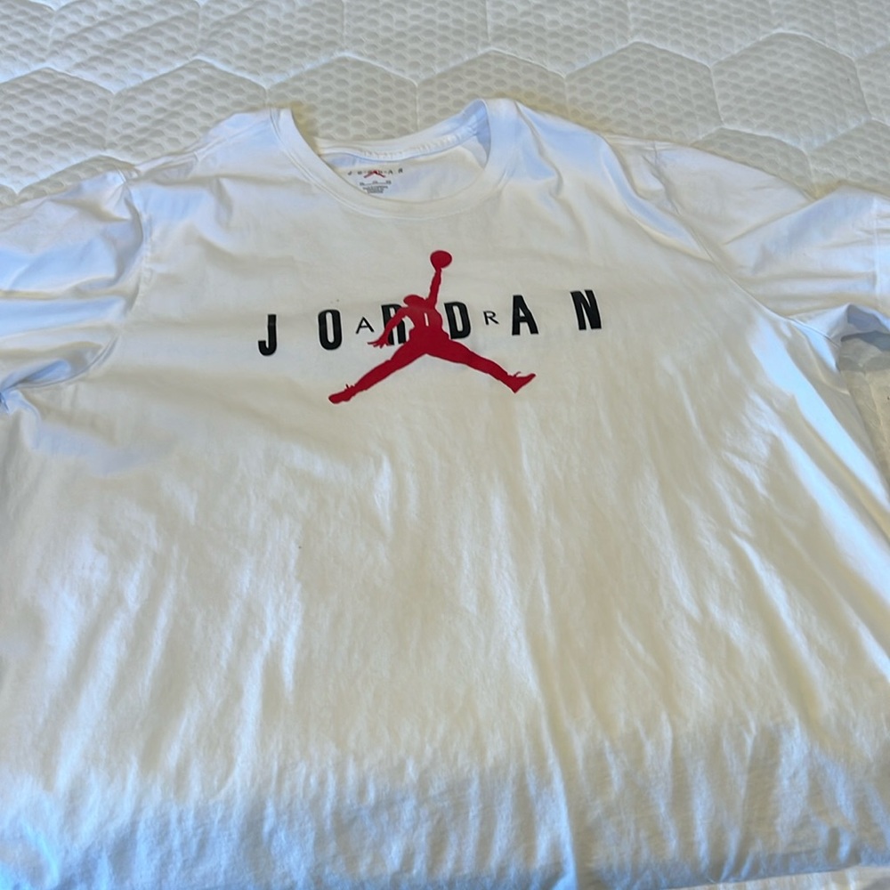 Jordan t shirt